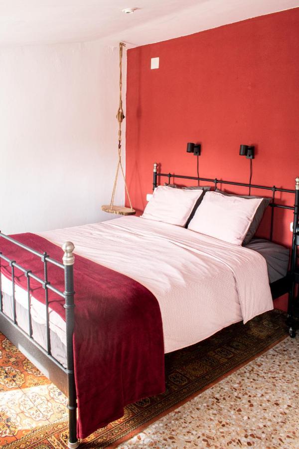 Casa Mas Montanas Bed & Breakfast Godelleta Екстериор снимка