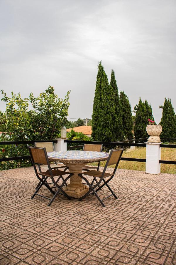 Casa Mas Montanas Bed & Breakfast Godelleta Екстериор снимка